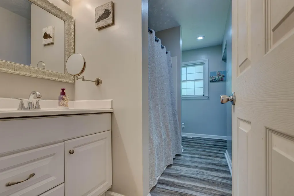 125 Kittison Drive Winchester KY 40391