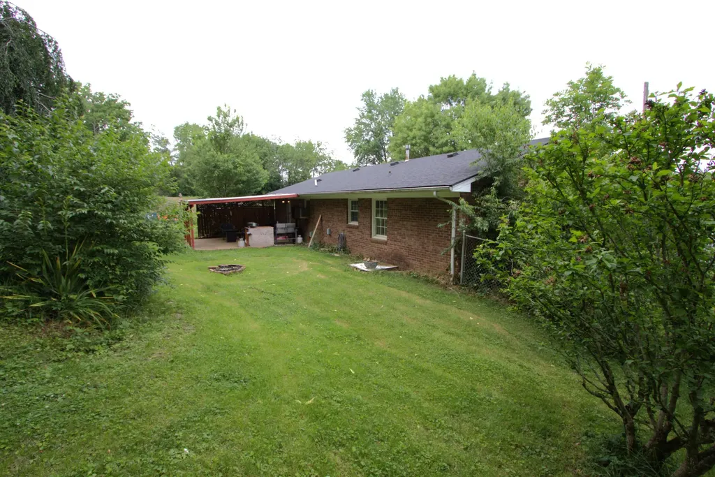 125 Kittison Drive Winchester KY 40391