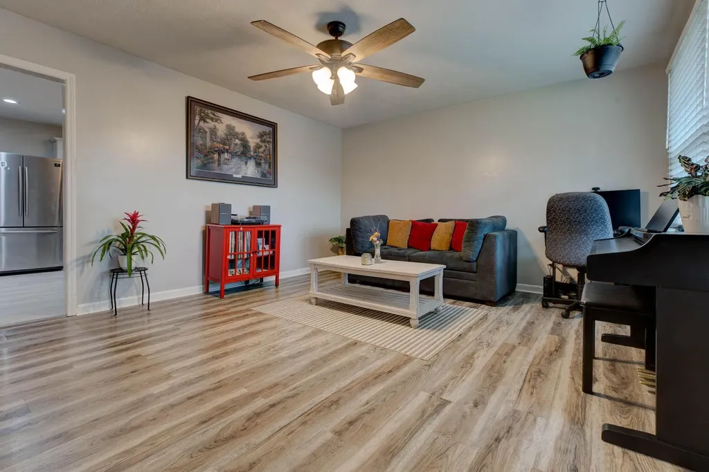 125 Kittison Drive Winchester KY 40391