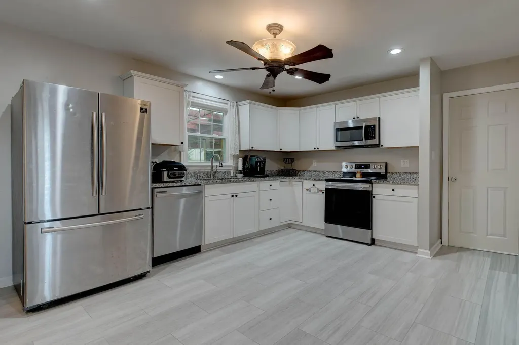 125 Kittison Drive Winchester KY 40391