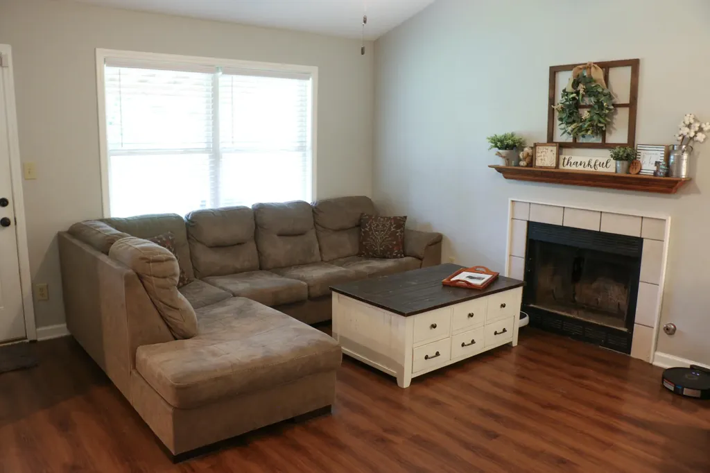 204 Stonehaven Drive Nicholasville KY 40356