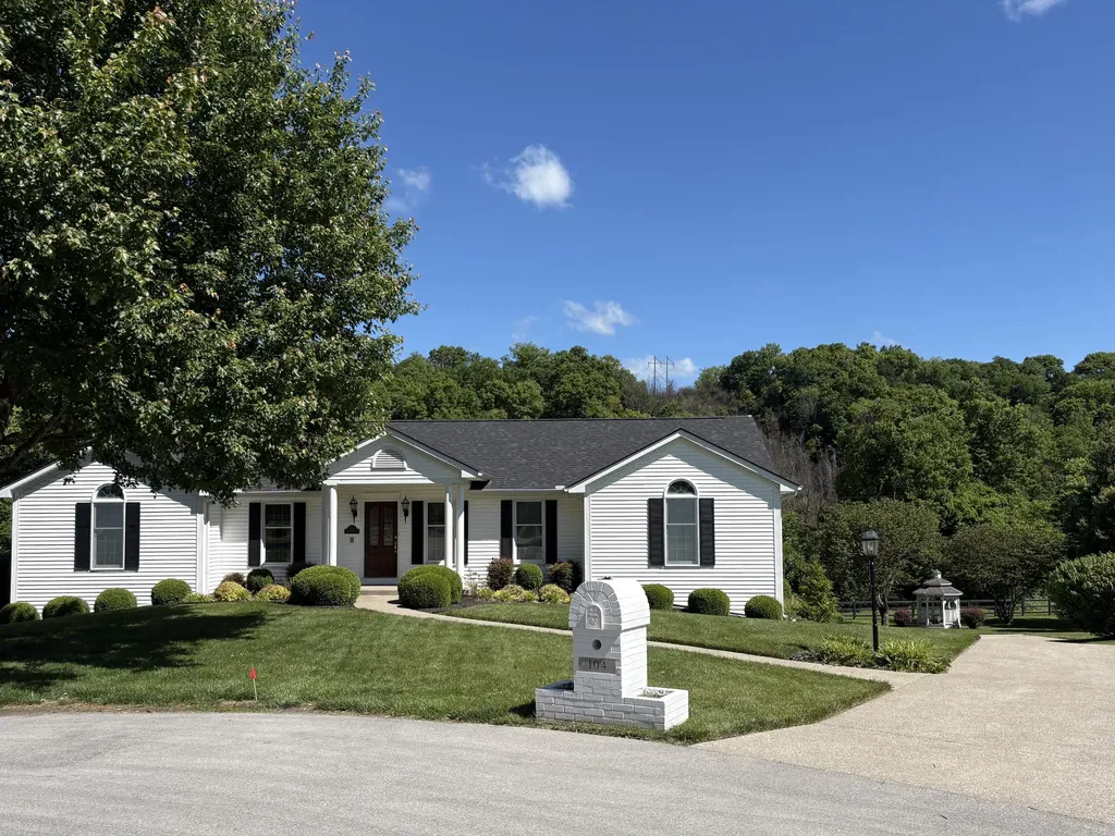 104 Bradburn Court Frankfort KY 40601