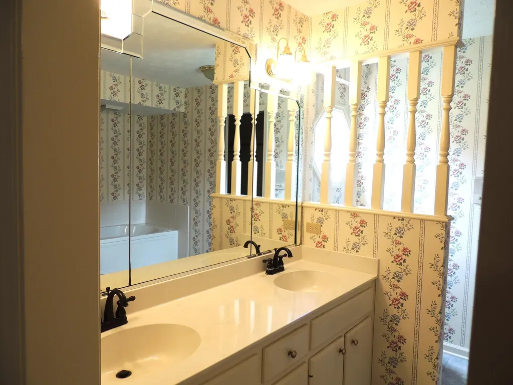 104 Bradburn Court Frankfort KY 40601