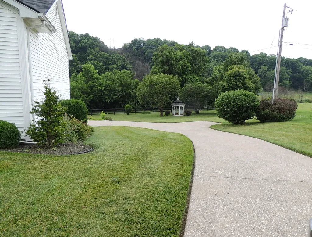 104 Bradburn Court Frankfort KY 40601