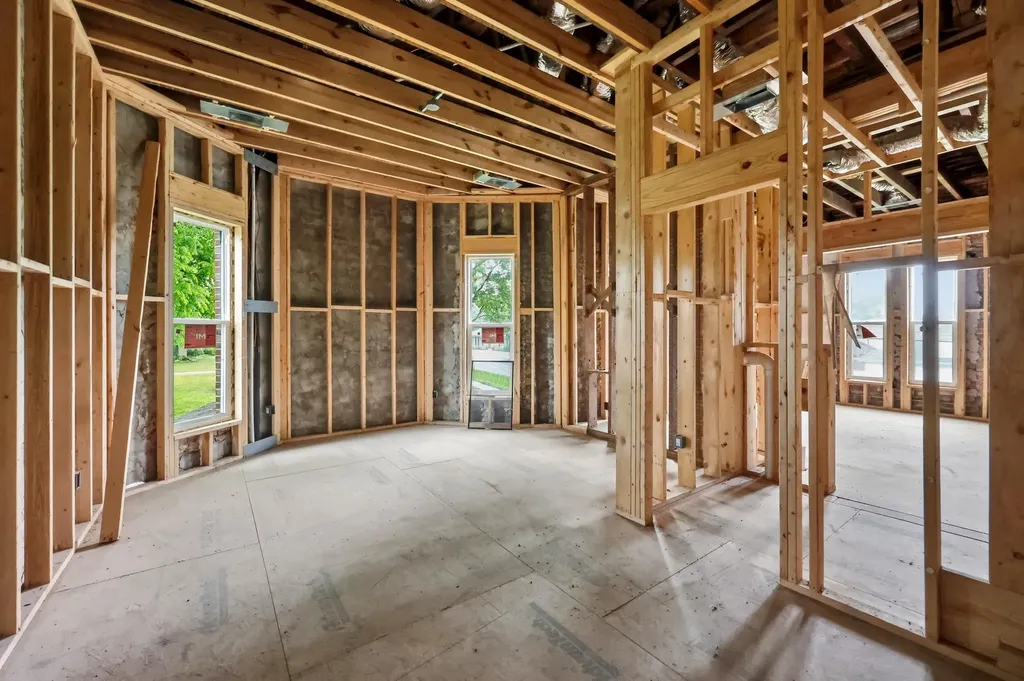 129 S Turner Street Midway KY 40347
