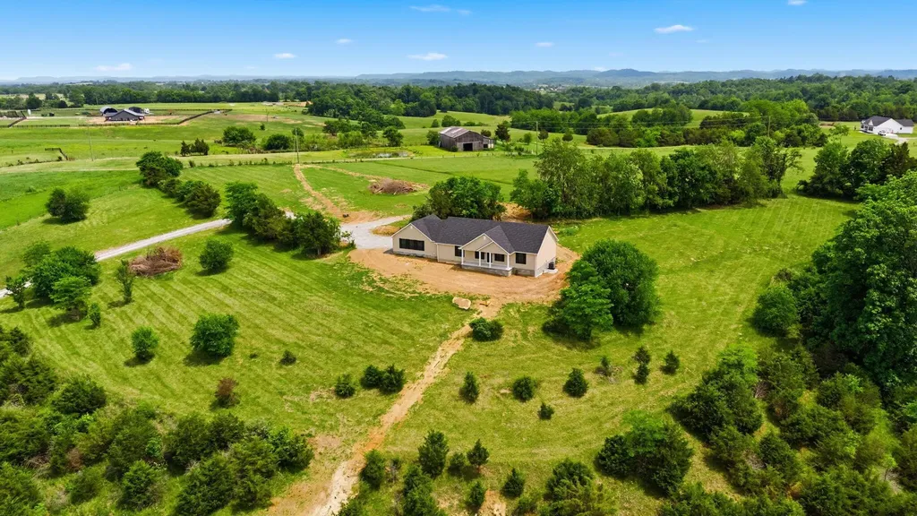 762 Perkins Lane Lancaster KY 40444