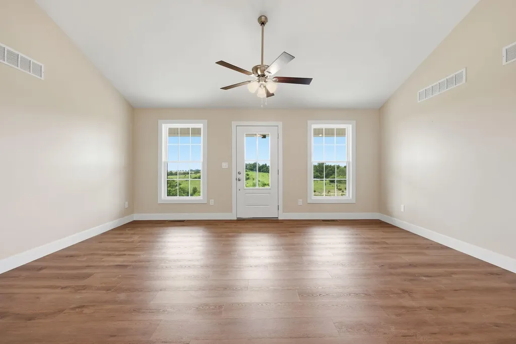 762 Perkins Lane Lancaster KY 40444