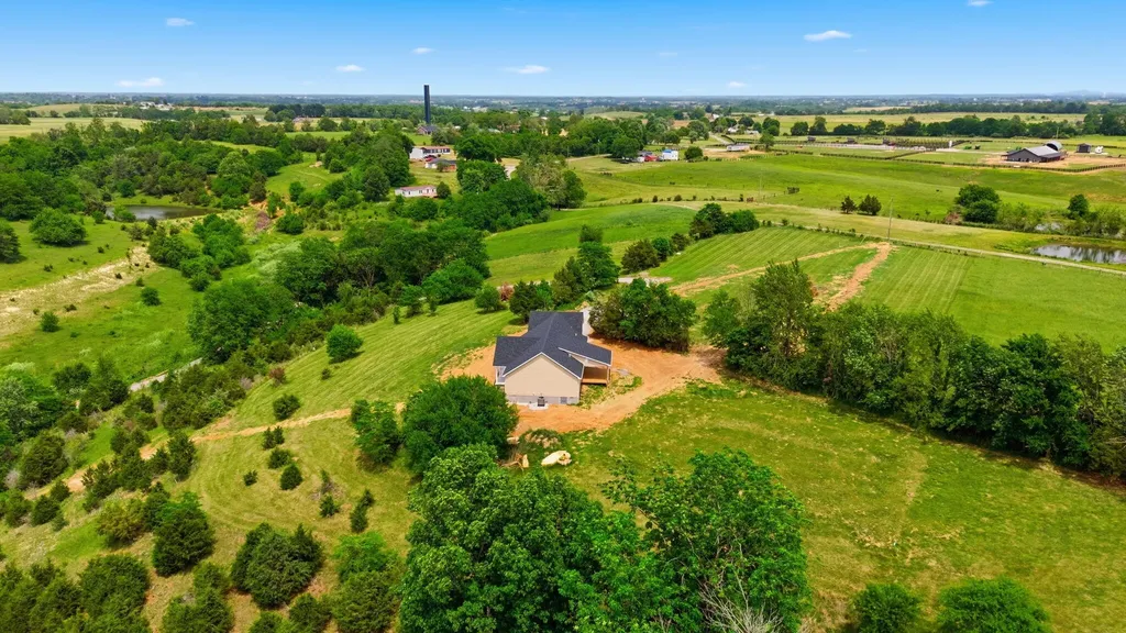 762 Perkins Lane Lancaster KY 40444