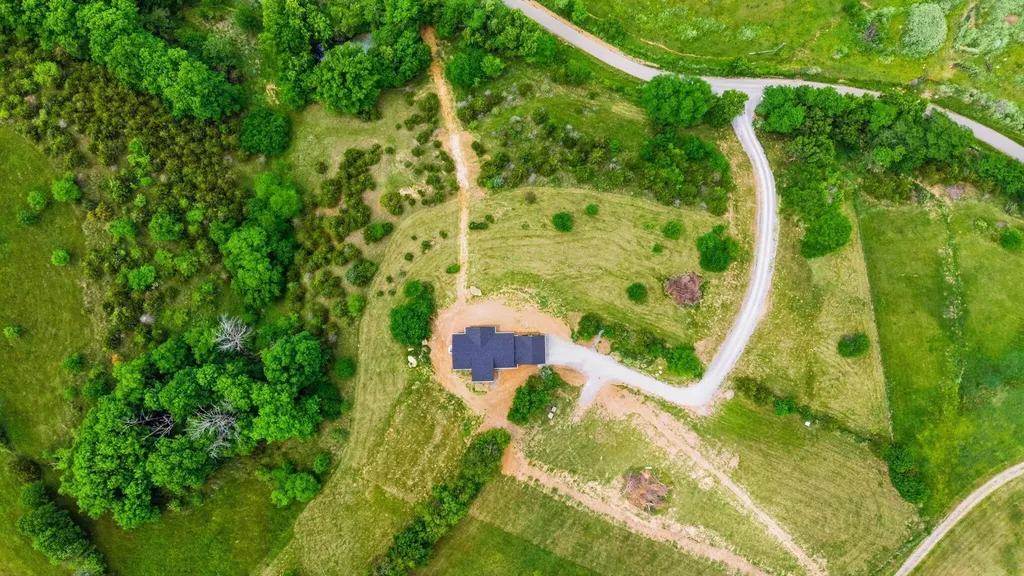 762 Perkins Lane Lancaster KY 40444
