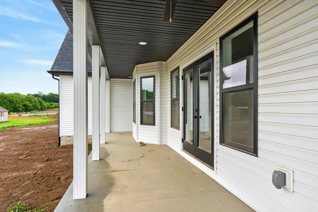 102 Stonegate Drive Danville KY 40422