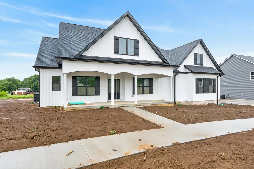 102 Stonegate Drive Danville KY 40422