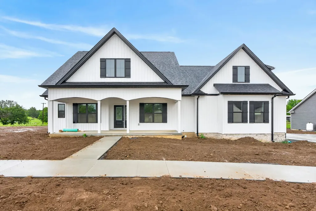 102 Stonegate Drive Danville KY 40422