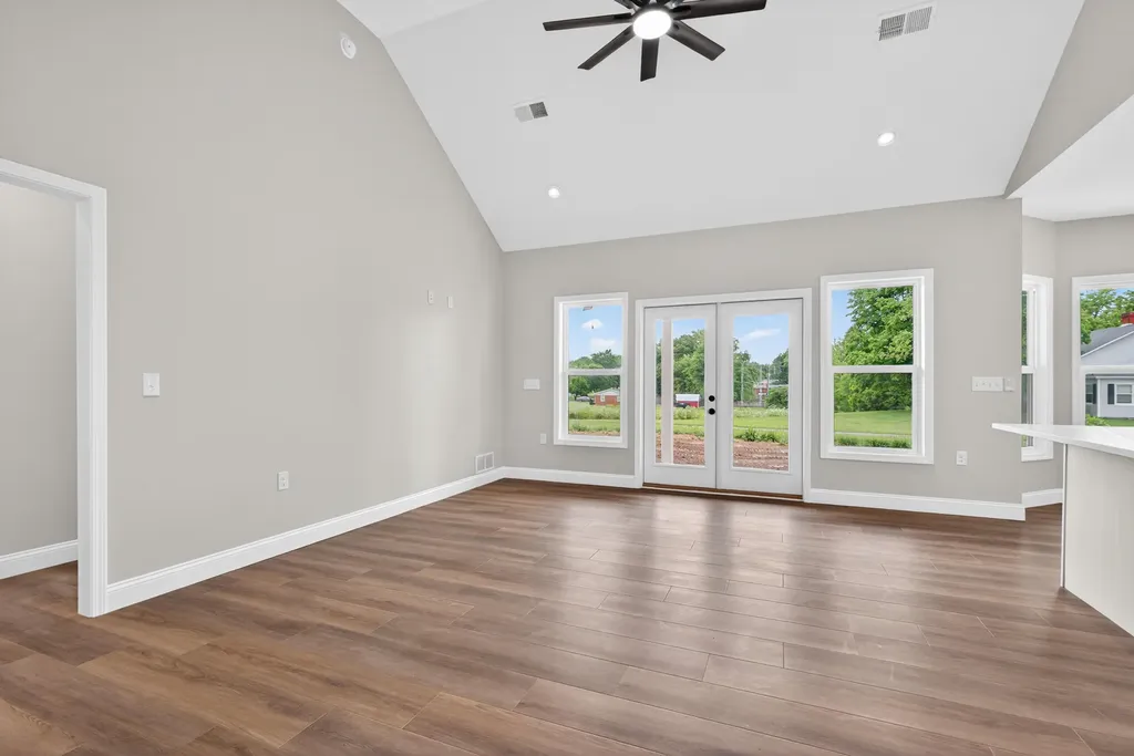 102 Stonegate Drive Danville KY 40422