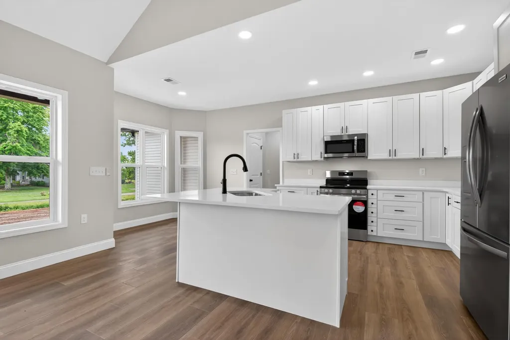 102 Stonegate Drive Danville KY 40422
