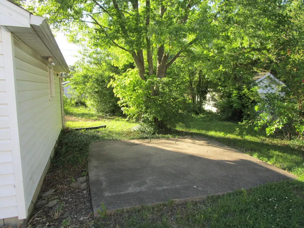 1011 Marcellus Drive Lexington KY 40505