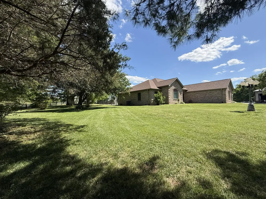 334 Adams Hill Drive Richmond KY 40475