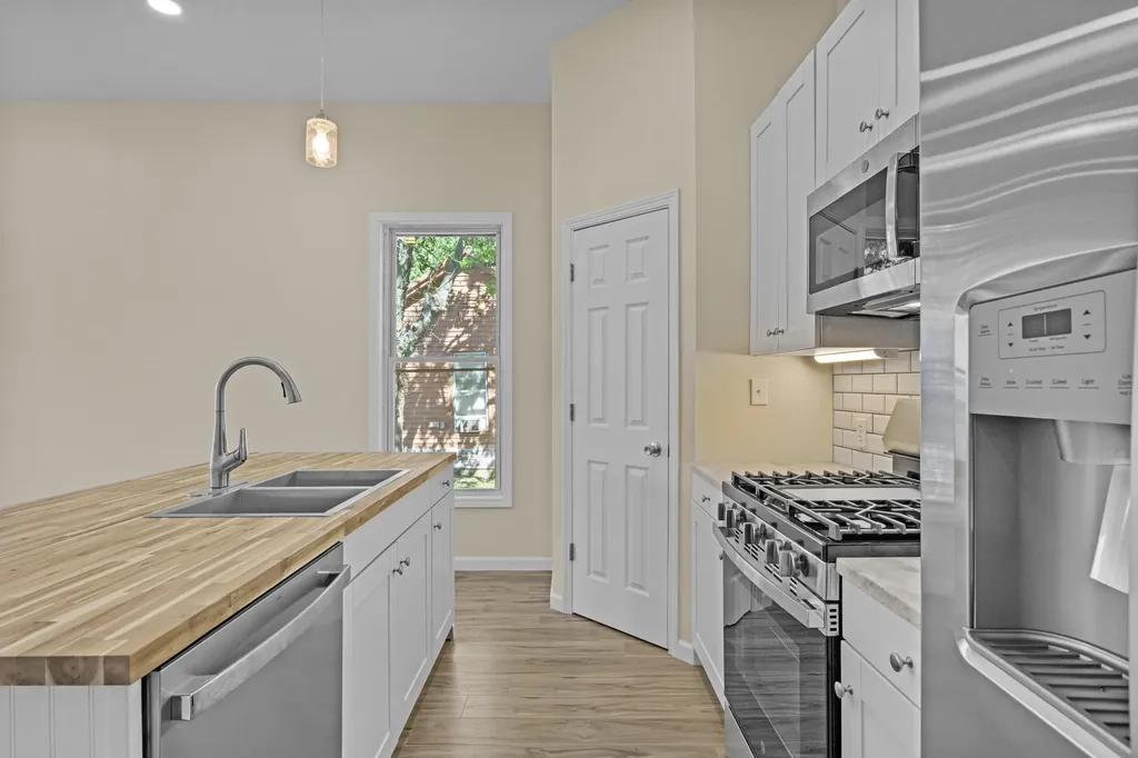 14 Cook Avenue Winchester KY 40391