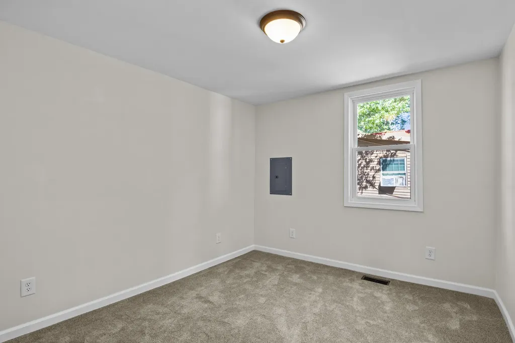 14 Cook Avenue Winchester KY 40391