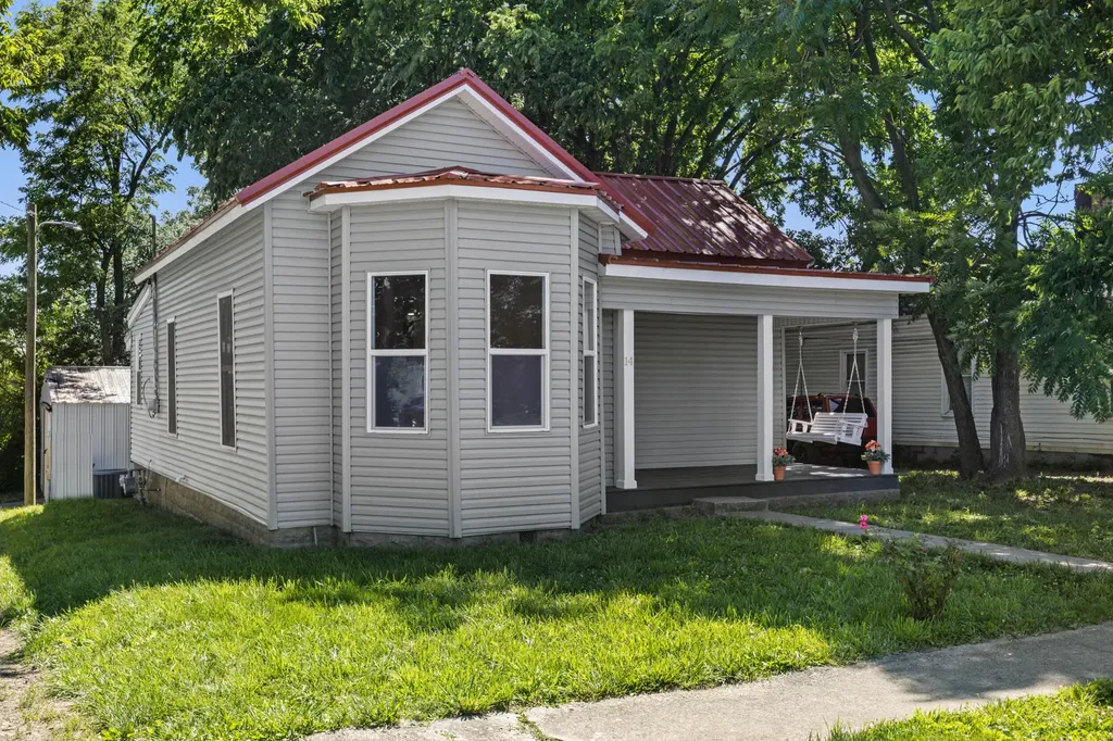 14 Cook Avenue Winchester KY 40391
