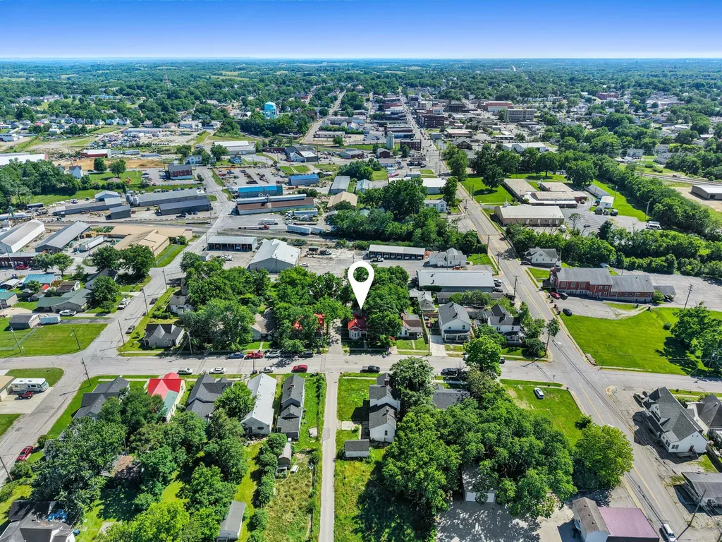 14 Cook Avenue Winchester KY 40391