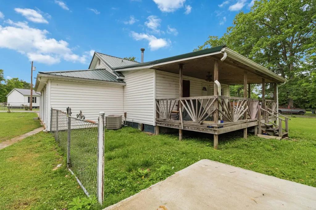500 Tyree Street Brodhead KY 40409