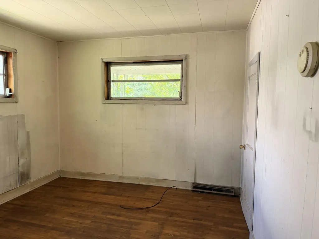 329 State Highway 522 Baxter KY 40806