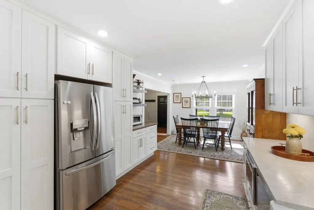 403 Chinoe Road Lexington KY 40502