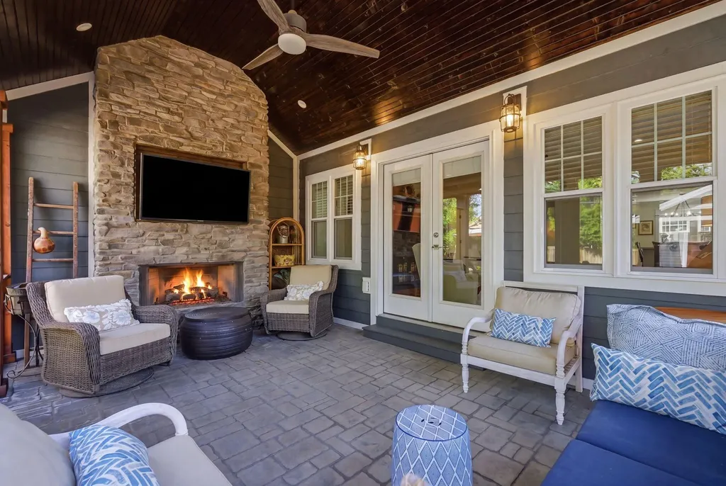 403 Chinoe Road Lexington KY 40502