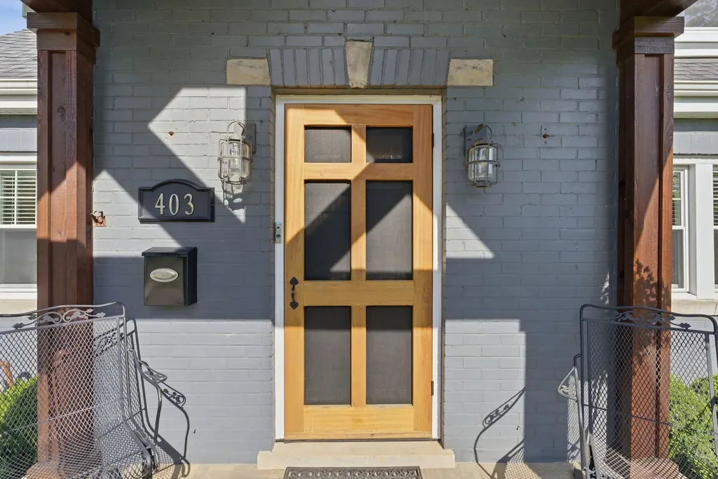 403 Chinoe Road Lexington KY 40502