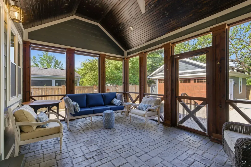 403 Chinoe Road Lexington KY 40502