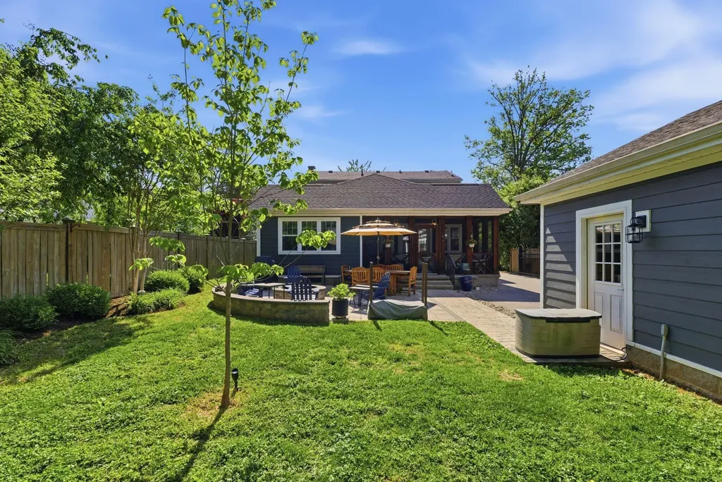403 Chinoe Road Lexington KY 40502