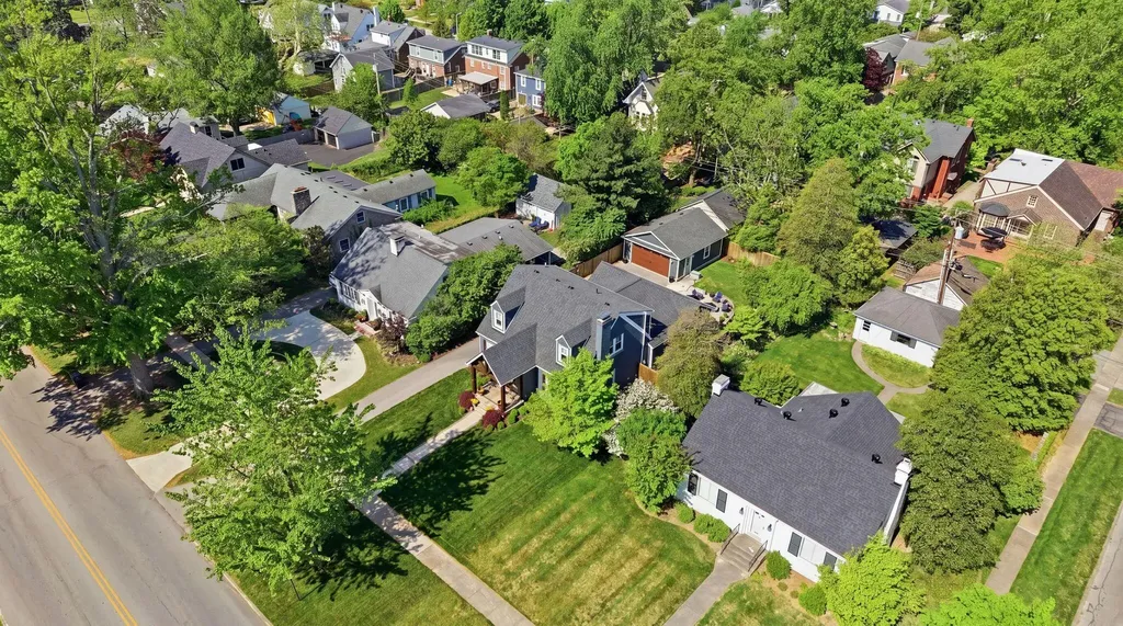 403 Chinoe Road Lexington KY 40502