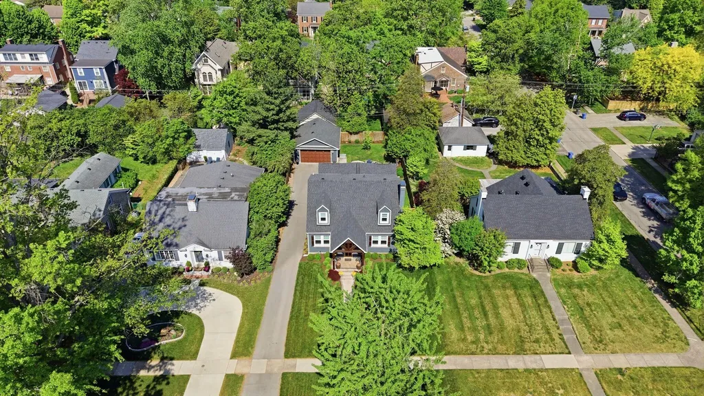 403 Chinoe Road Lexington KY 40502
