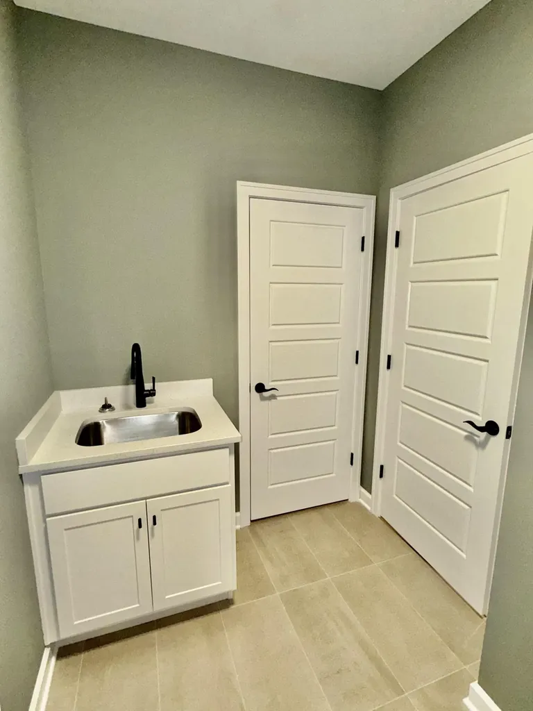 4248 Buttermilk Road Lexington KY 40509