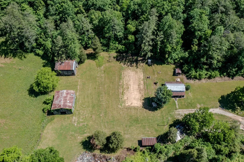 5860 Ky-790 Bronston KY 42518
