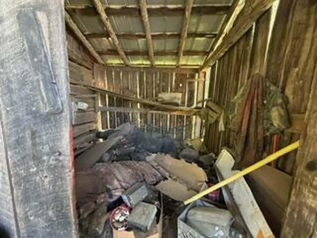 5860 E Kentucky 790 Bronston KY 42518