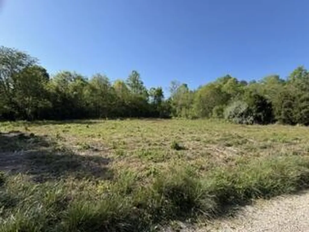 5860 E Kentucky 790 Bronston KY 42518