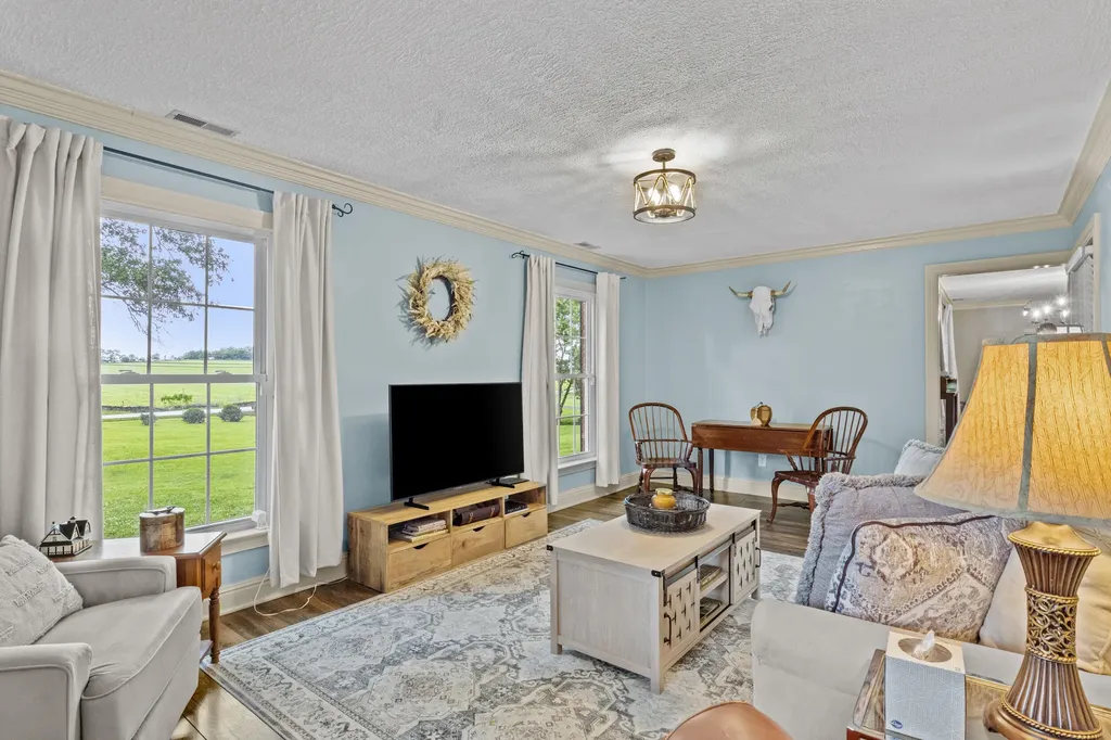 1266 Lexington Road Harrodsburg KY 40330