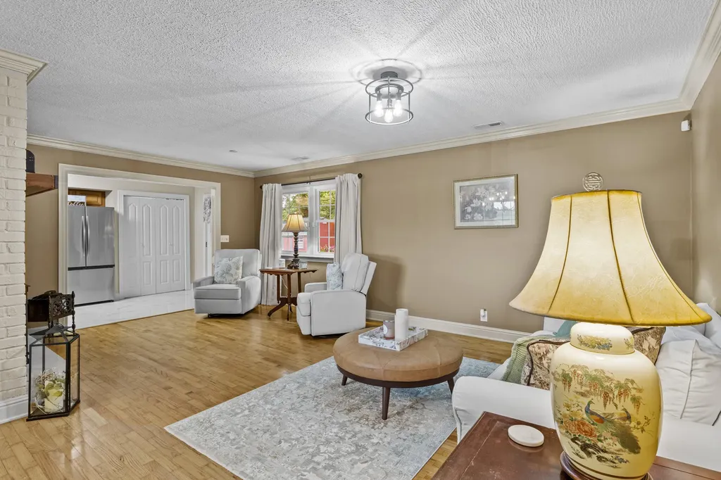1266 Lexington Road Harrodsburg KY 40330