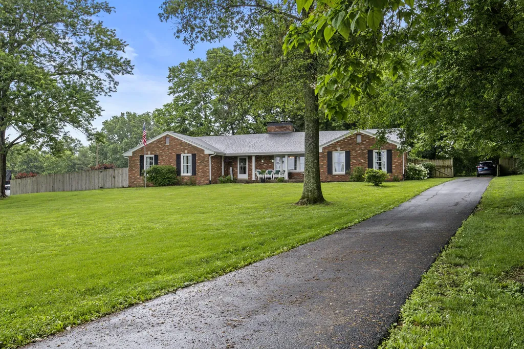 1266 Lexington Road Harrodsburg KY 40330