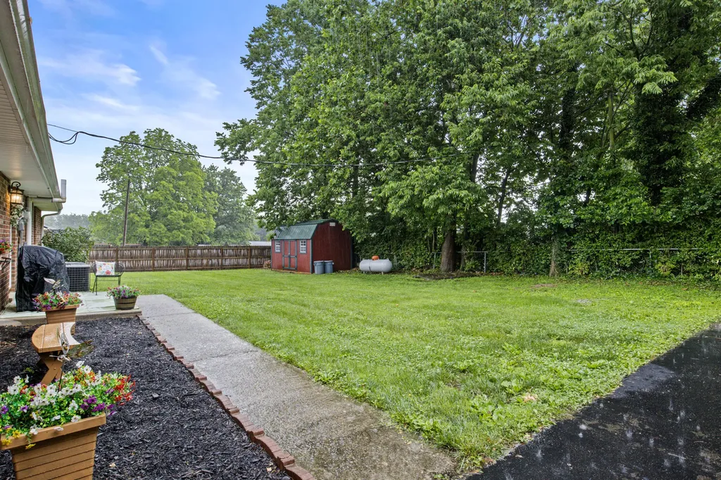 1266 Lexington Road Harrodsburg KY 40330