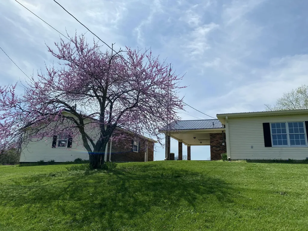317 Short Road Salvisa KY 40372