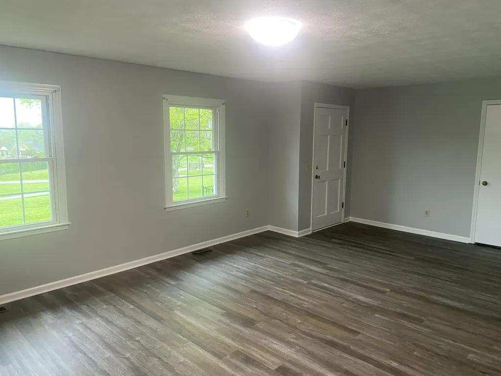317 Short Road Salvisa KY 40372