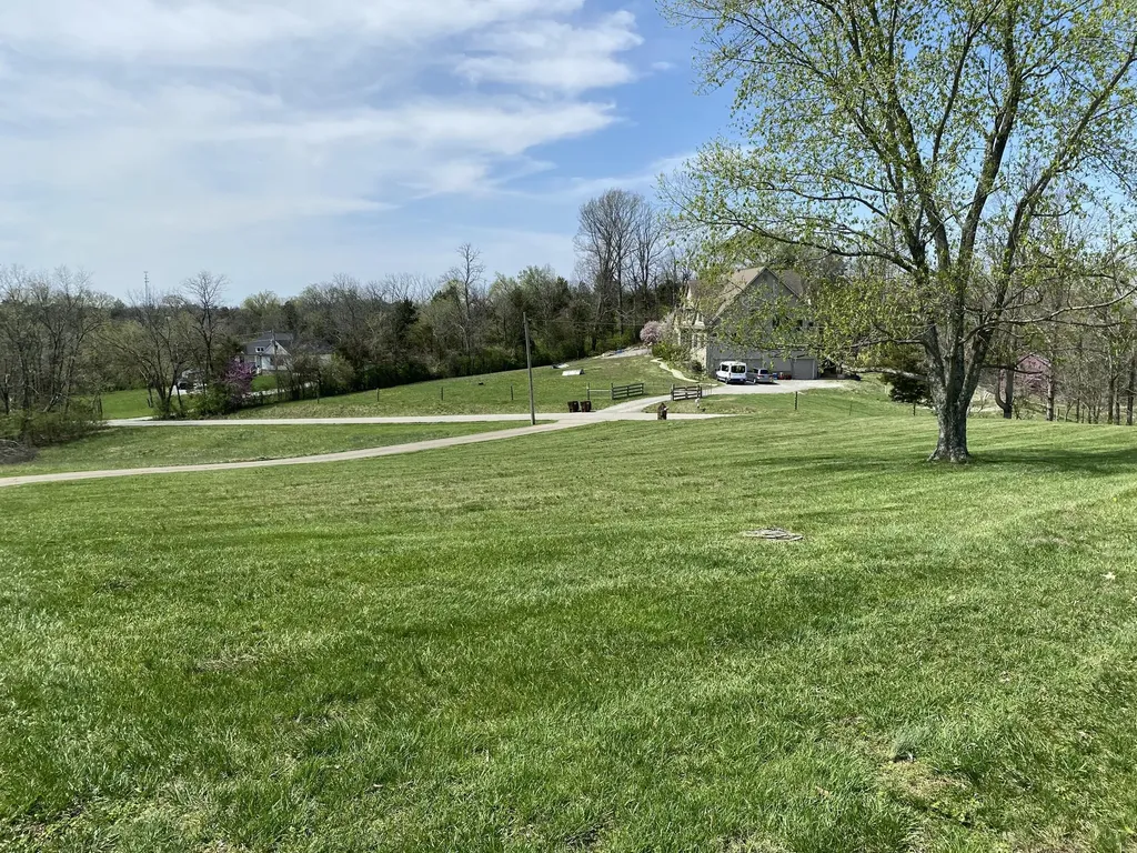 317 Short Road Salvisa KY 40372