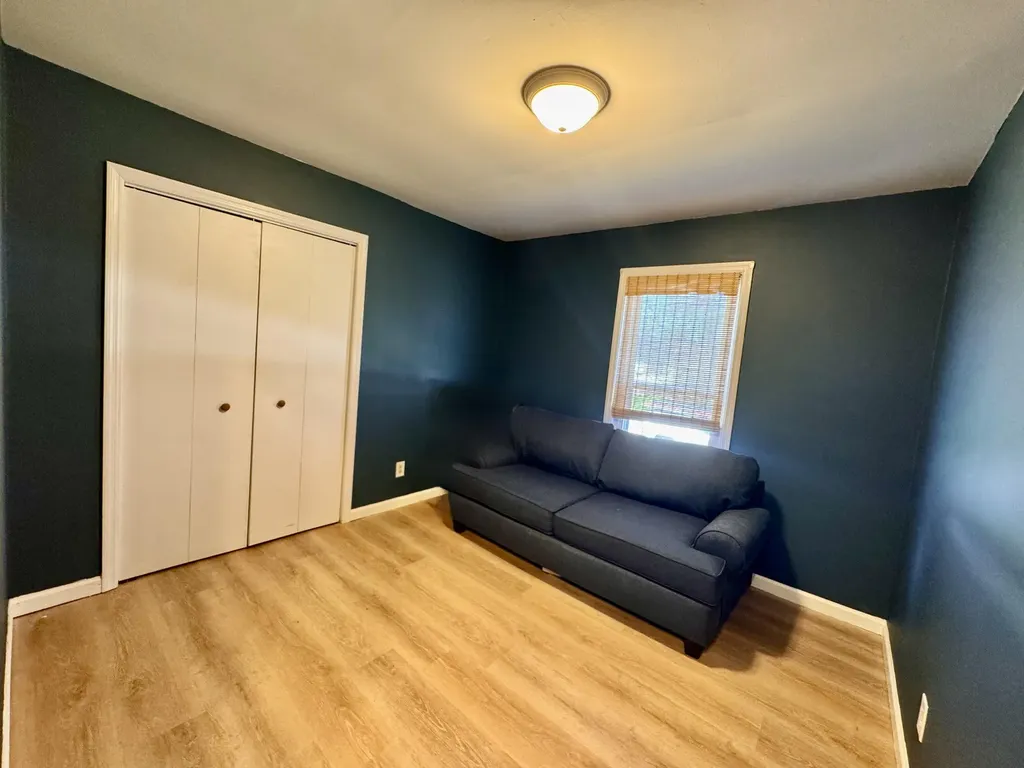 2220 Redbud Lane Paris KY 40361