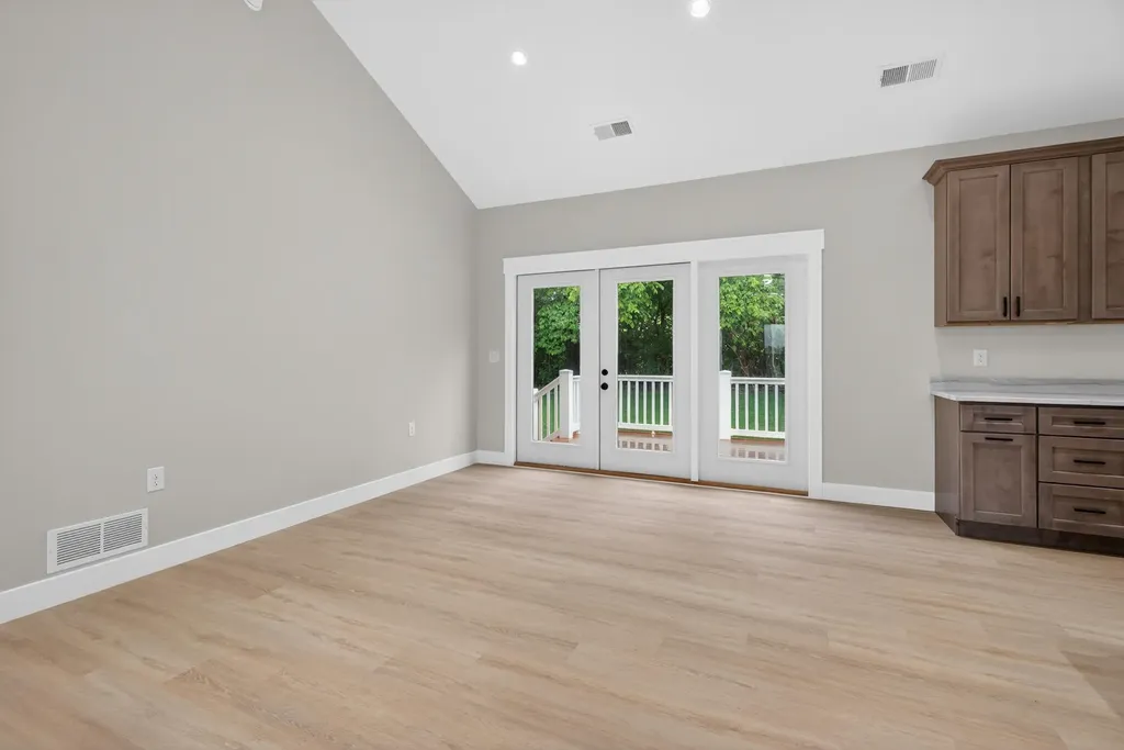 111 Stonegate Drive Danville KY 40422