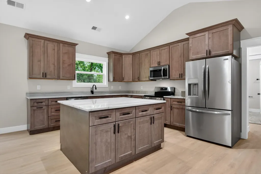 111 Stonegate Drive Danville KY 40422