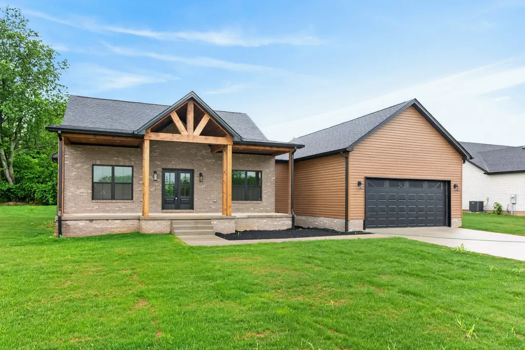 107 Stonegate Drive Danville KY 40422