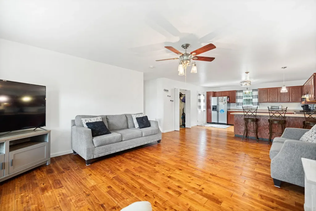 425 W Fox Trail Road Manchester KY 40962