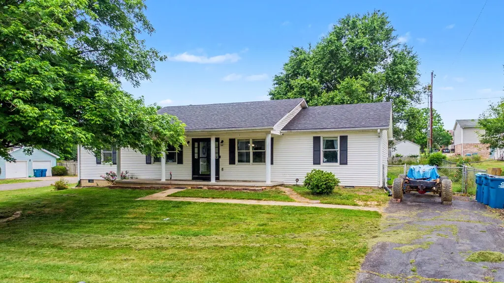301 Eagle Drive Lawrenceburg KY 40342